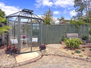 Photo 26- click for photo gallery